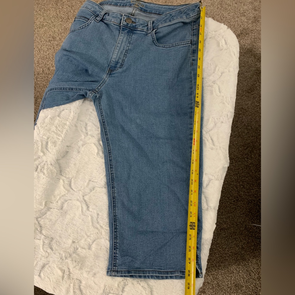 Lee Riders cropped capris - Picture 7 of 7